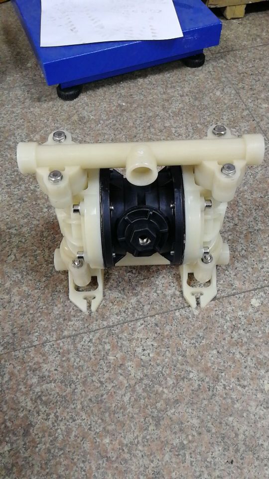 QBY-10/15全氟氣動隔膜泵